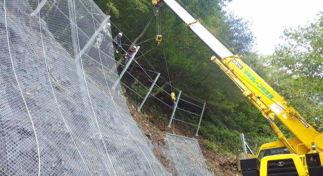 落石防護網工